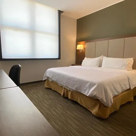 Holiday Inn Express Mexico Santa Fe By Ihg Exterior photo