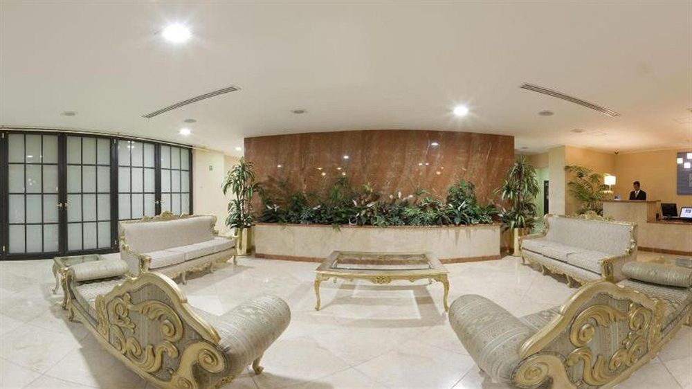 Hotel Express Santa Fe By Ihg Mexico